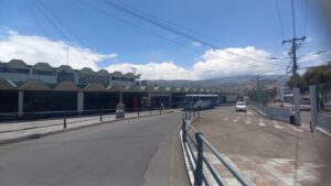 Buses de Cashapamba se trasladan a la terminal de Ingahurco