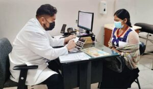Campaña médica para mujeres se realiza en el Patronato Provincial de Tungurahua