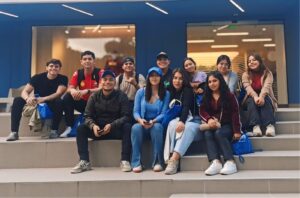 Estudiantes de Psicología UIDE Loja enriquecen su formación con gira nacional