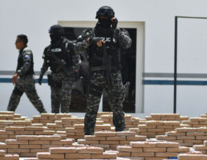 Policía Nacional incauta dos toneladas de drogas dentro de un contenedor con destino a Rusia