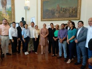 Alcaldes se unen en Guayaquil para combatir la inseguridad