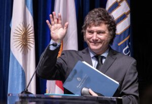 La Ley Ómnibus de Milei se vuelva a debatir en el Congreso argentino