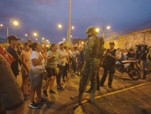 Bloque de seguridad controla intento de amotinamiento