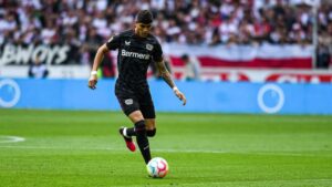 Bayer Leverkusen avanza a la final con Piero Hincapié