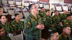Conozca para qué Ecuador convoca a los militares reservistas