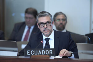 Ecuador mantiene disposición para solucionar impasse con México por la vía diplomática