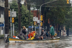 Cruz Roja pide ayuda para asistir a afectados por inundaciones en Brasil