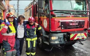 Un rayo hirió a tres personas en Quito