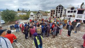 Controversia en Huachi Grande por intervenciones en el cementerio