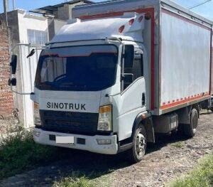 Un camión robado en Quevedo fue encontrado en Ibarra