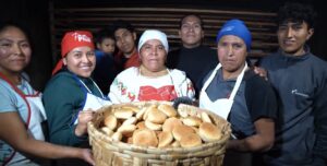 Otavalo cuenta con el primer mercado turístico gastronómico del Ecuador