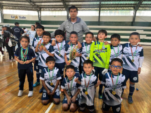 La Unidad Educativa Pío X se consagró campeona del Interescolar de Fútbol Sala en Tungurahua