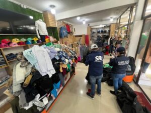 Servicio Rentas Internas incauta mercadería irregular en Pelileo