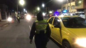 Agente de tránsito es agredida en Atahualpa, norte de Ambato