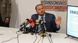 Construye solicita al consejero Juan Esteban Guarderas investigar precampaña electoral de Daniel Noboa