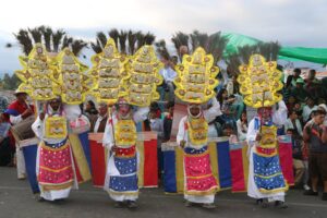 Desfile de la Confraternidad en Picaihua