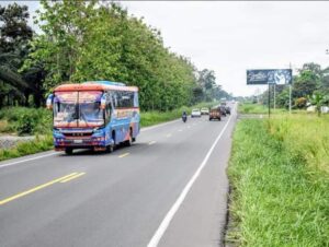 Baba aguarda soluciones por falta de transporte en zonas rurales