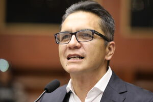 Correísmo salvó de la censura a Wilman Terán y Maribel Barreno; moción de Construye solo tuvo 88 votos