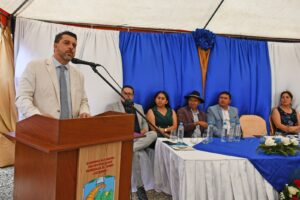 El Tambo recibe tractor agrovial para mejorar vialidad y agricultura rural