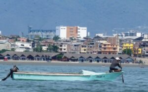 Los encantos de la playa Tarqui en Manta