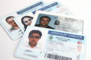 ¿En qué otros países sirve la licencia de conducir ecuatoriana?