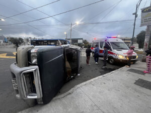Ambato: nuevo accidente en el redondel del busto de Juan Montalvo en Ingahurco