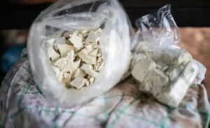 10 años de prisión por transportar droga en Ambato