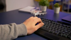 Inscripciones abiertas para el curso de inglés modalidad híbrida de la UTA