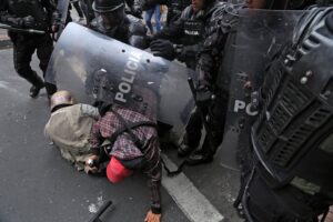 Se mantienen agresiones a periodistas en Ecuador en 2024