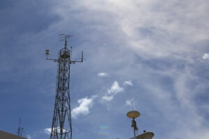 Concurso de frecuencias de radio y televisión en Ecuador: ¿por qué preocupa este proceso de adjudicación?