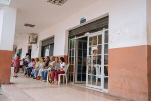 Ciudadanos de Baba aprovechan descuento del 10% en el pago de impuestos prediales