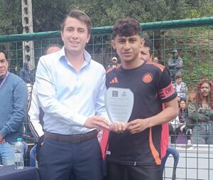 César Cano, estudiante de Joaquín Lalama, es el goleador de la Superliga Estudiantil 2025