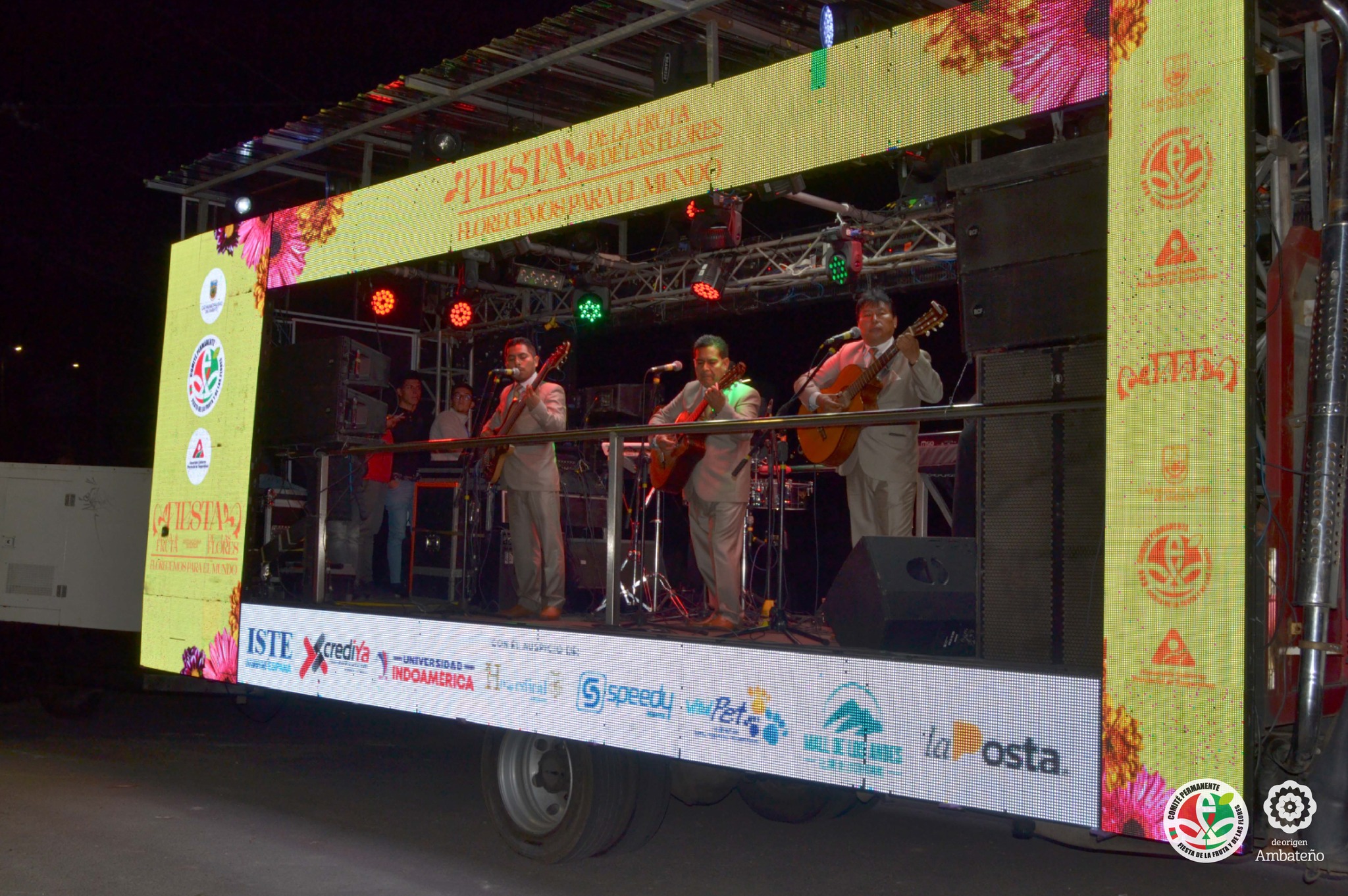 La orquesta Los Claves presentará sus mejores temas en la tarima móvil.