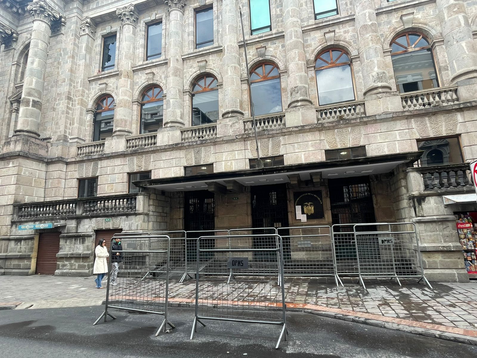 EDIFICIO. La Vicepresidencia está ubicada en el Centro Histórico de Quito, así lucía el 30 de diciembre de 2024. (Foto: Archivo).