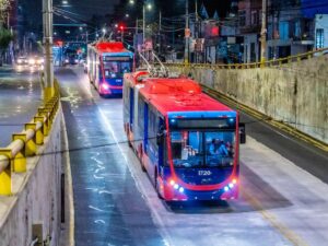 Municipio: 14 buses retenidos por la Aduana llegarán a Quito la próxima semana