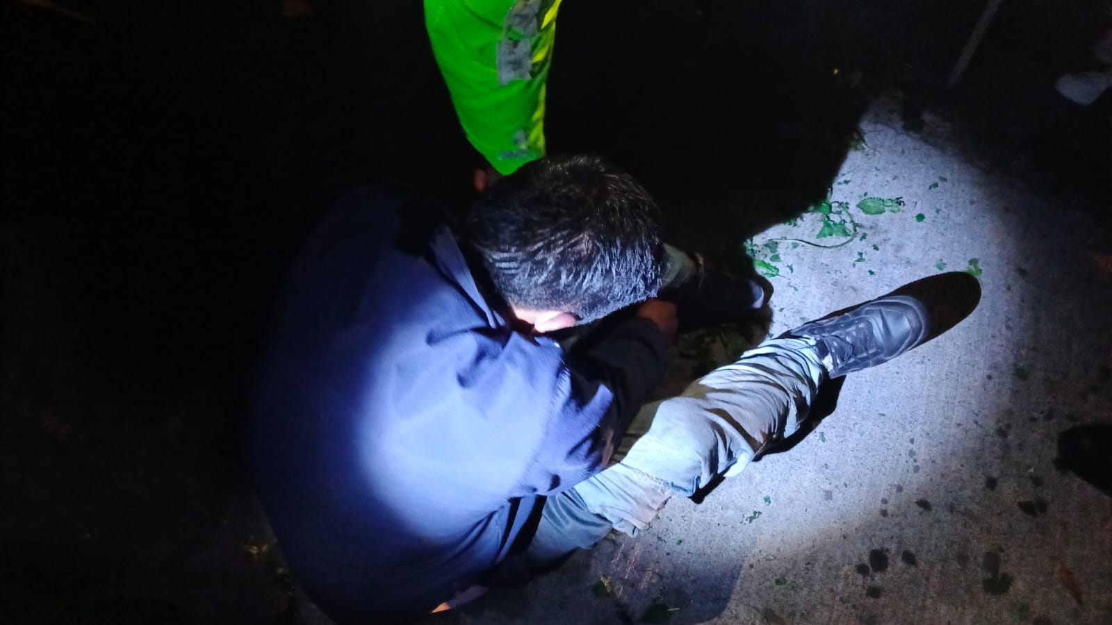 El sujeto fue detenido por la comunidad y entregado a la Policía Nacional.
