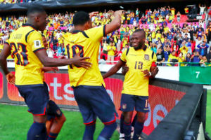 Chile vs. Ecuador por la fecha 14 de Eliminatorias Sudamericanas