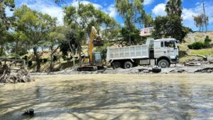 Limpieza en el Parque Lineal podría prolongarse por tres semanas