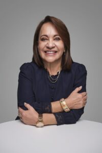 Isabel Cueva, la fuerza de la medicina y el compromiso social