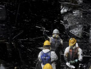 Derrame de petróleo deja a 150.000 personas afectadas según ONU