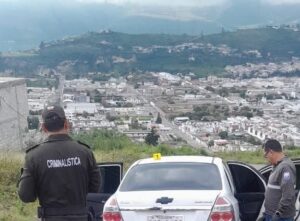 Encuentran a un policía muerto en Ibarra