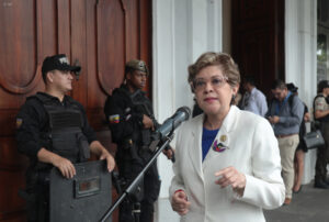 Ministra de Trabajo presenta demanda de inconstitucionalidad contra resolución de la Corte Nacional sobre bonificación por desahucio